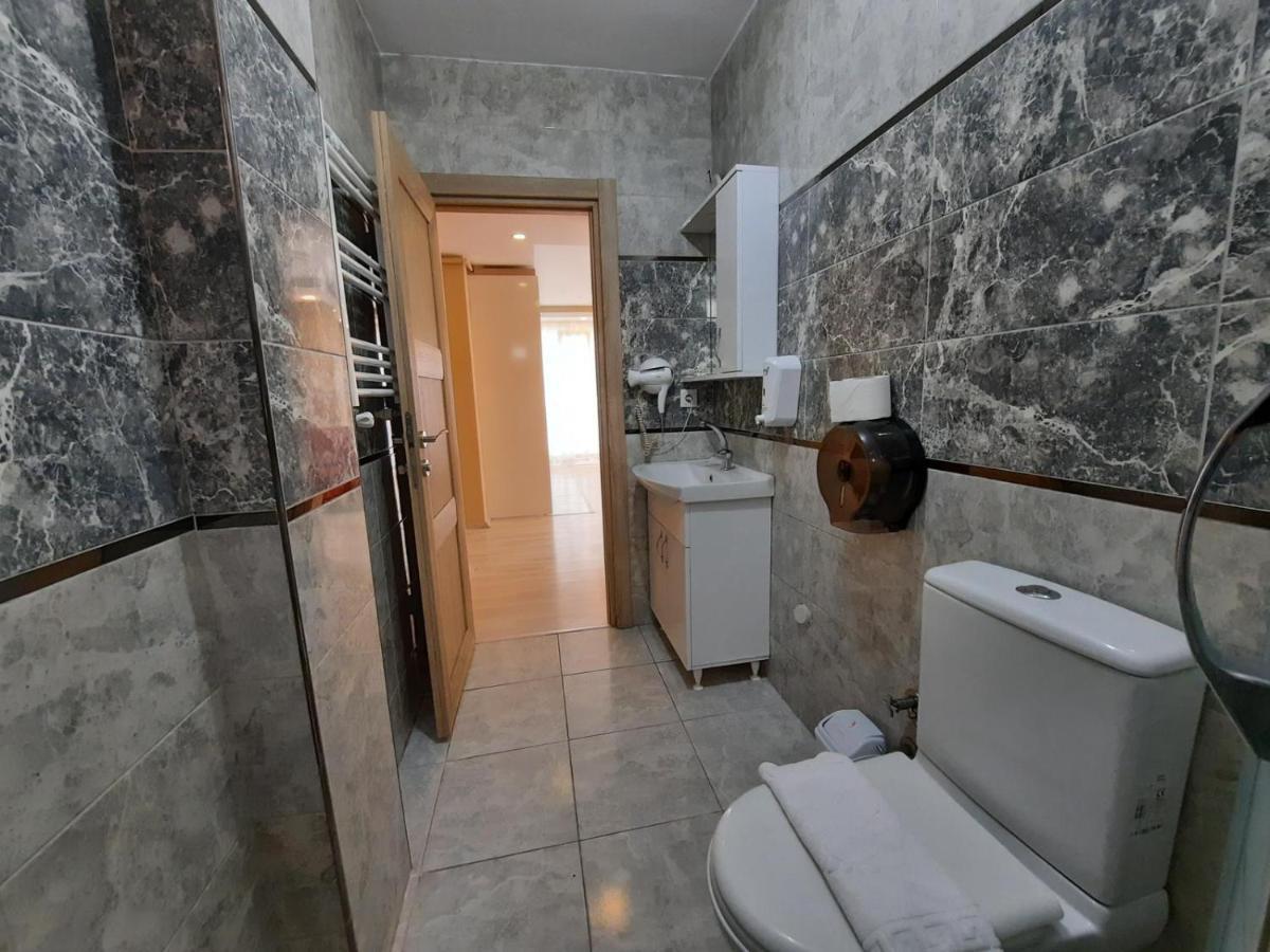 Ostello Hotel Avcilar อิสตันบูล ภายนอก รูปภาพ